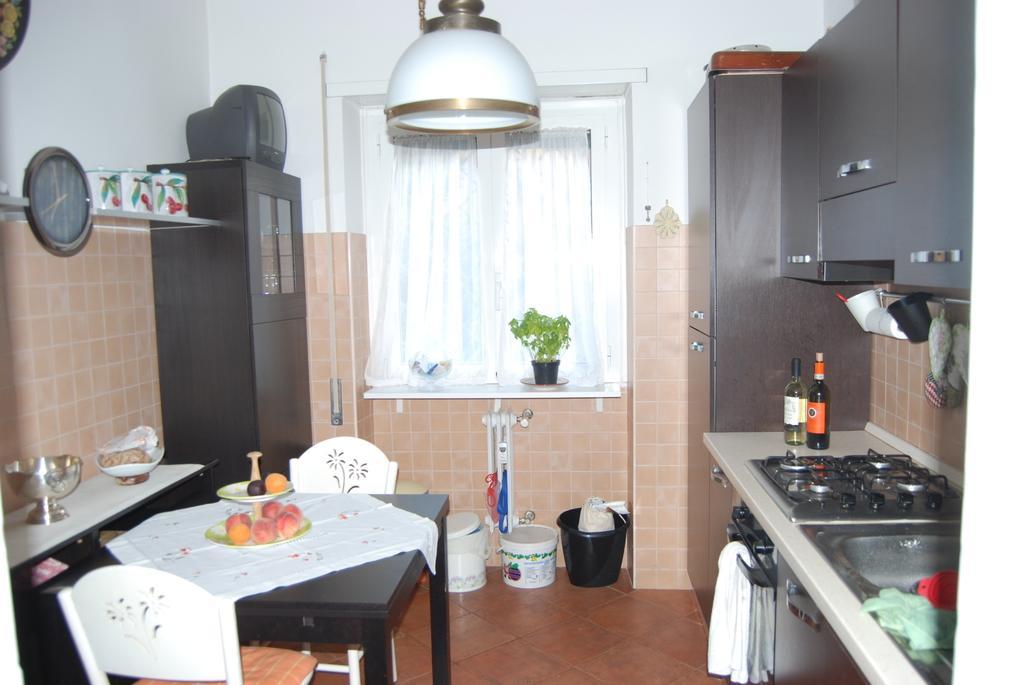 La Badia Del Cavaliere Bed & Breakfast Рим Стая снимка